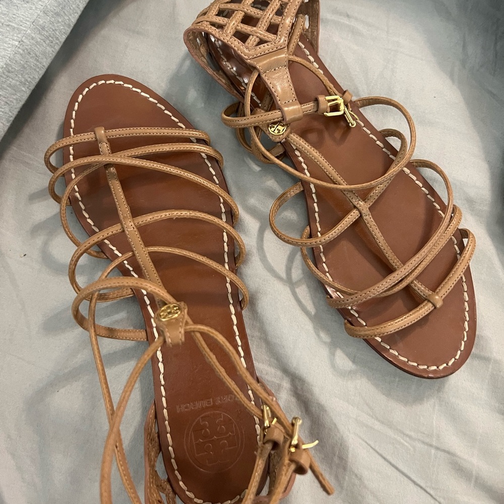 Tory burch sandals